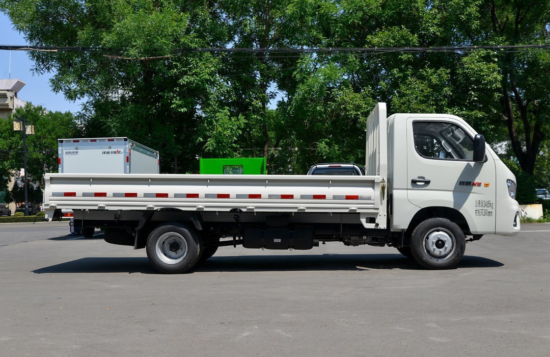 Truck Bed Storage Boxes Foton 4*2 Loading 2 Tons Single Axle Agricultural Products Transportation