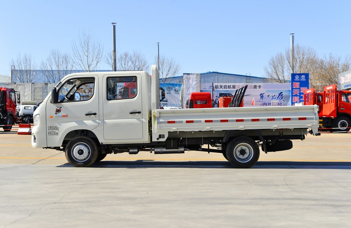 Used Mini Cargo Truck Petrol Engine 122hp White Color Left Hand Drive Loading 3 Tons LHD
