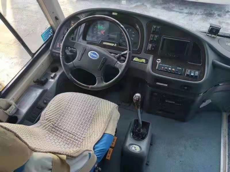 Used Bus Dealer Second Hand Passenger Transport Bus With AC Diesel Euro 2 Euro 3 Bus