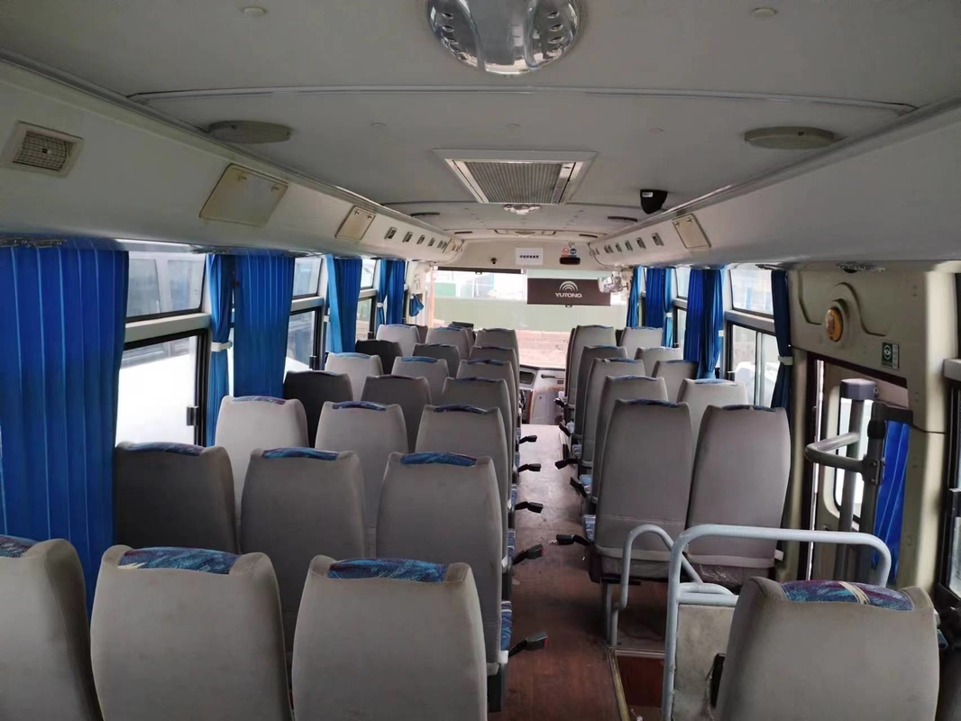 Used Motor Coaches Yutong 2 By 3 Seats Layout 59 Seater 2nd Hand Bus 2016 Year Good A/C