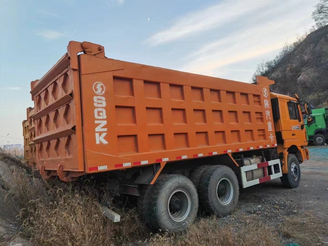 Shacman F3000 Dump Truck 6*4 Heavy Duty Payload 20-40 Tons 2022 Year 99% New Condition