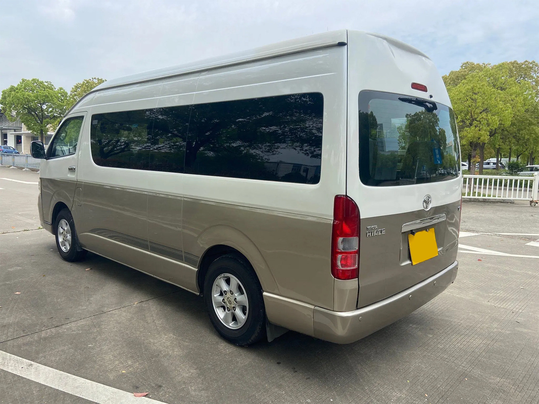 Toyota Hiace 13-Seater Left-Hand Drive Electric Mid-Door Euro 4 Standard Champagne Gold Minibus