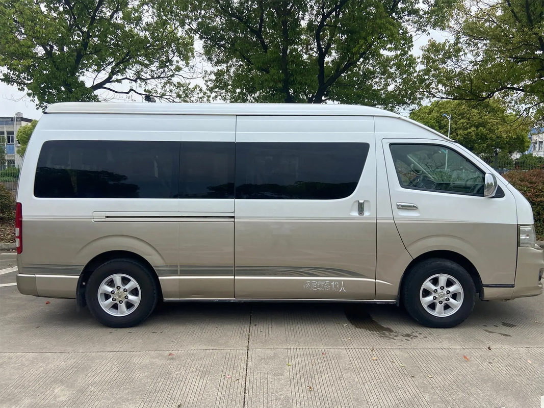 Toyota Hiace 13-Seater Left-Hand Drive Electric Mid-Door Euro 4 Standard Champagne Gold Minibus