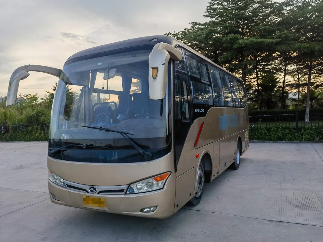 XMQ6759 Euro 4 Standard 7.5m Left-Hand Drive Diesel Engine KingLong Used Passenger Bus