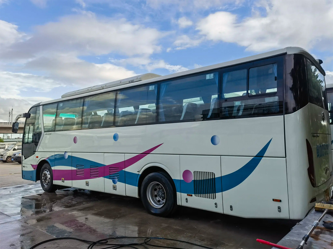 47-Seat Golden Dragon Brand New Energy Second-Hand Bus With Large Luggage Space