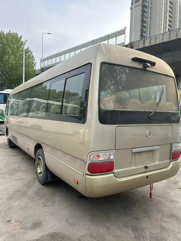 XML6770 28-Seater 7.7-Meter Golden Dragon Second-Hand Medium Bus Champagne Gold Front Engine