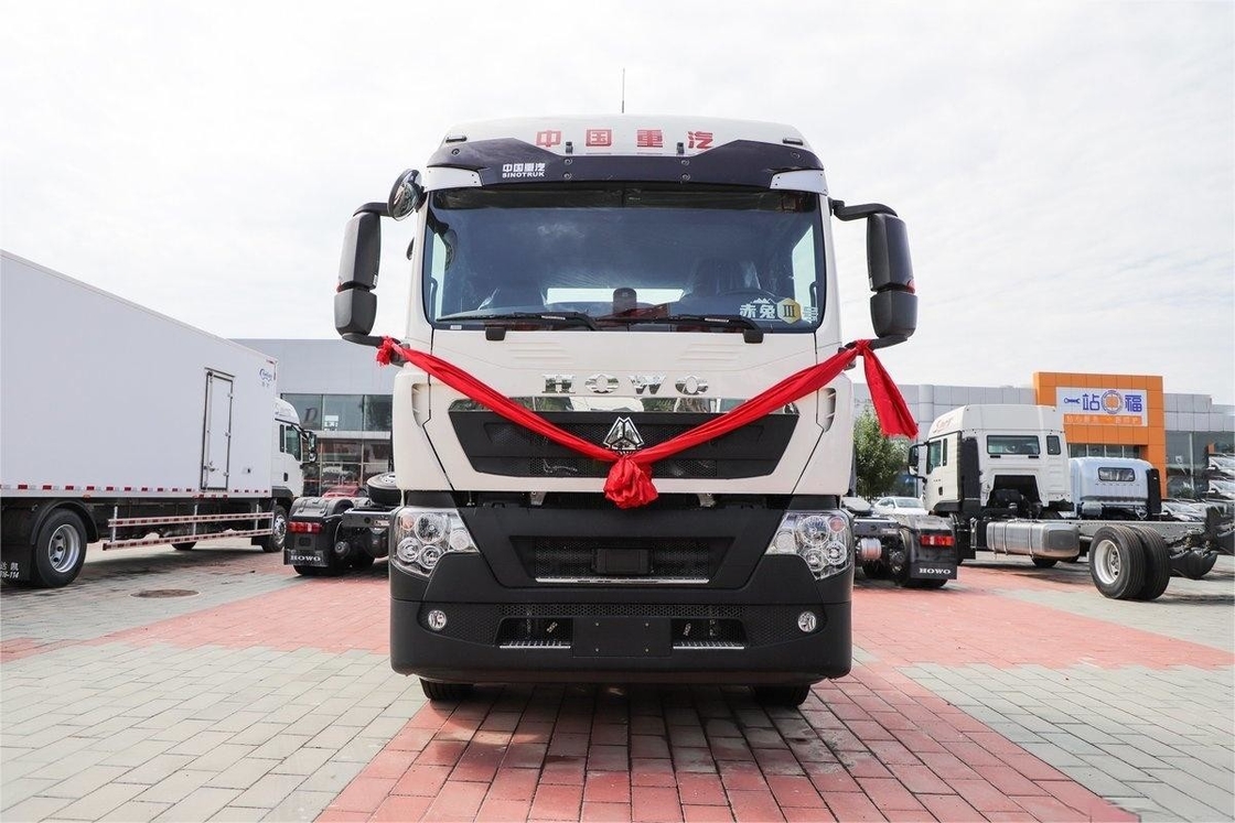 Howo Tractor Trucks 12Gear 6*4 Ten Tires 460 Hp 6 Cylinder Diesel Engine Single Row Semi
