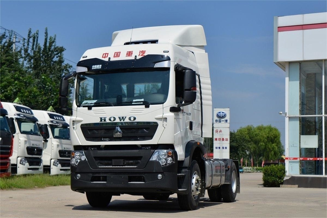 HOWO Tractor Truck National VI Emission Standard Single Axle 350HP Diesel With Deflector