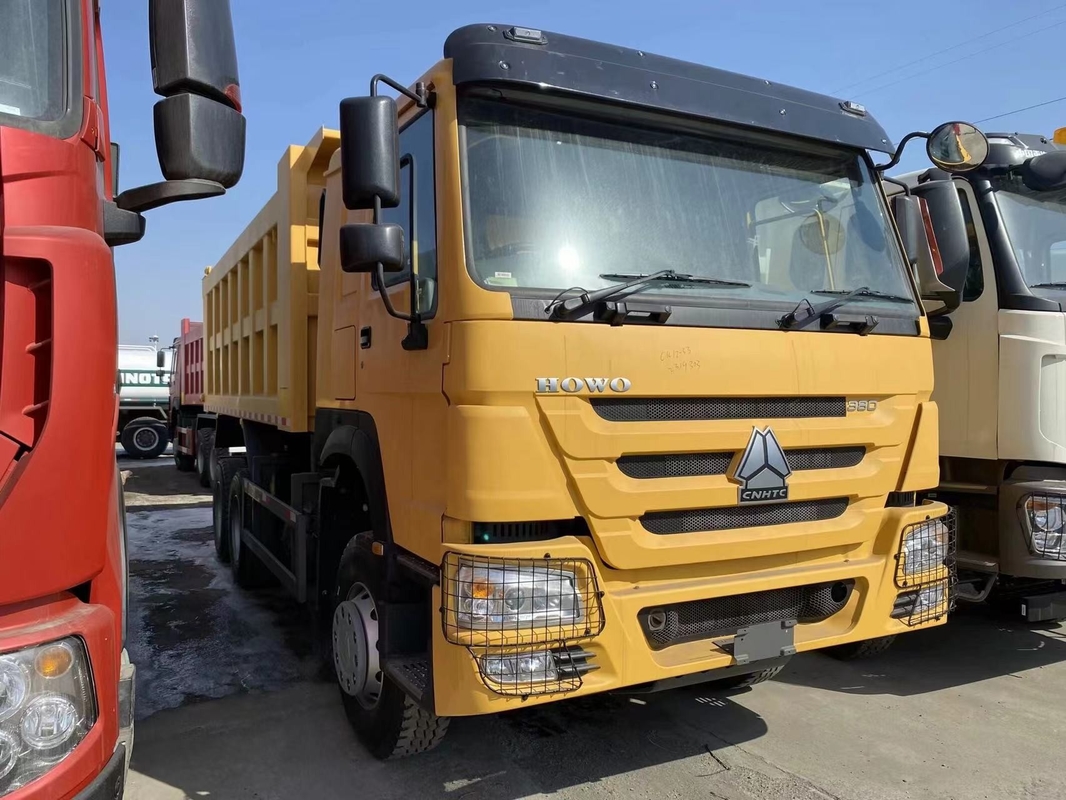 Howo Sino Truck 2023 Yellow Color 6*4 Drive Mode Weichai 380hp Right Hand Drive Brand New
