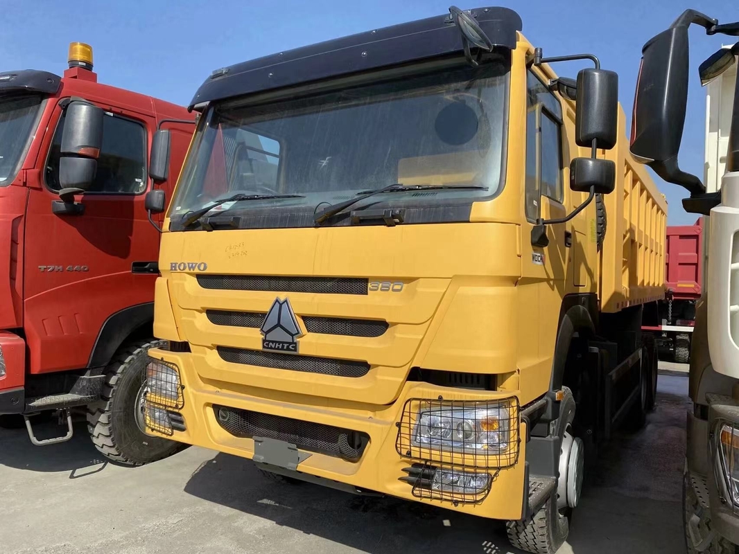 Howo Sino Truck 2023 Yellow Color 6*4 Drive Mode Weichai 380hp Right Hand Drive Brand New