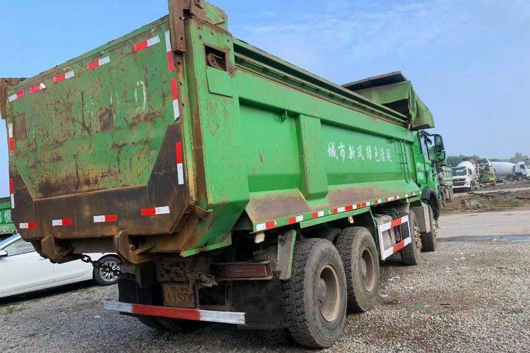 Sino Truck Dump 8×4 Howo TX7 Tipper 2020 Year Weichai 400hp Powerful Engine 50 Ton Payload