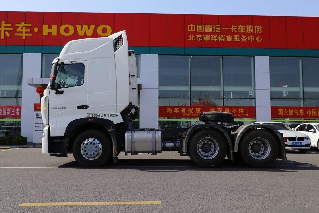 T7H Heavy Truck With Air Conditioning Hydraulic Buffer Deflector 6X4 Dangerous Goods Tractor