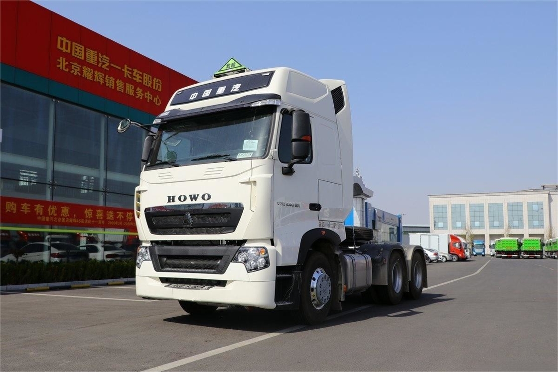T7H Heavy Truck With Air Conditioning Hydraulic Buffer Deflector 6X4 Dangerous Goods Tractor