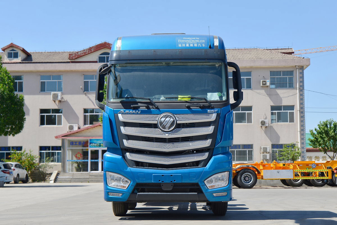 Foton Auman Truck Half-Row Seat 520HP 8X4 9.53m AMT Automatic Transmission Truck Chassis