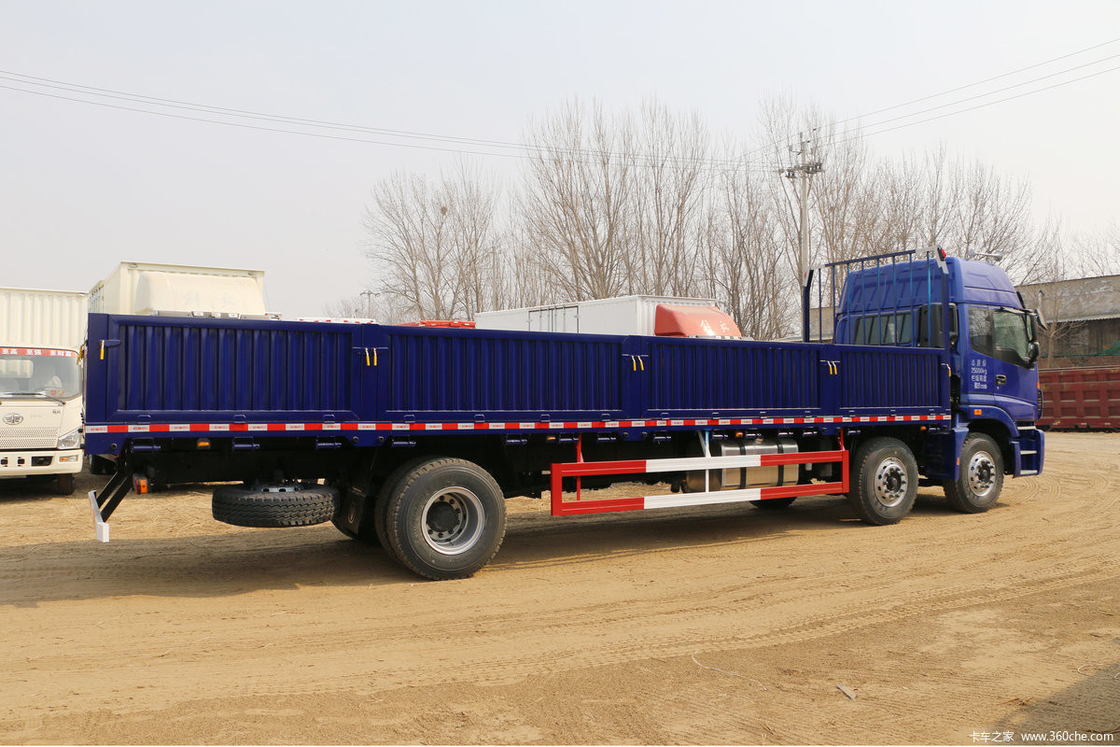 6 Series Heavy Truck Foton Auman Flatbed Truck Diesel 8-Speed 245HP 6X2 9.53m Blue Body