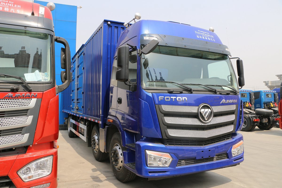 Shock-Absorbing Seats Foton Auman Van Truck Diesel 245HP 6 Cylinders 6X2 9.53m Air Conditioning