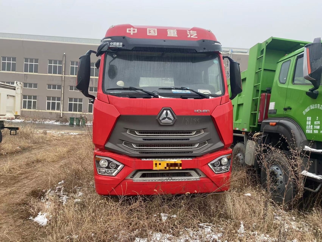 Sino Truck Leaf Spring Weichai 440hp Strong Engine Hohan Tractor Head 6*4 High Roof With A/C