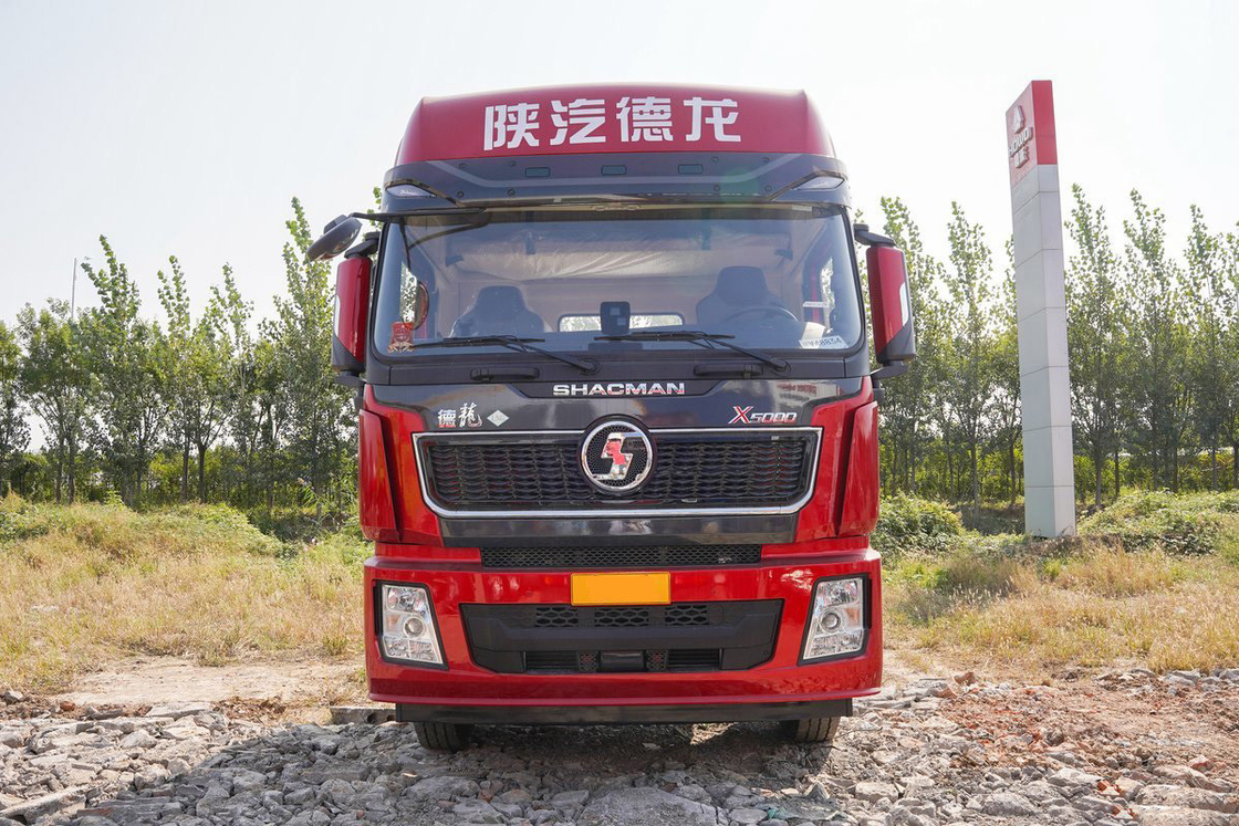 Shacman Tractor Truck Euro 6 Rear Double Axle Rear Eight-Wheel 480HP 6X4 LNG Airbag Seat
