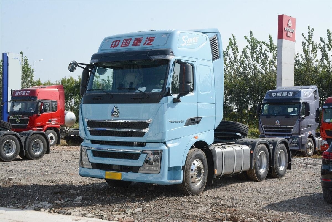 Howo Tractor Truck National VI 6X4 AMT Automatic Rear Double Axle Rear Eight Wheels 570HP