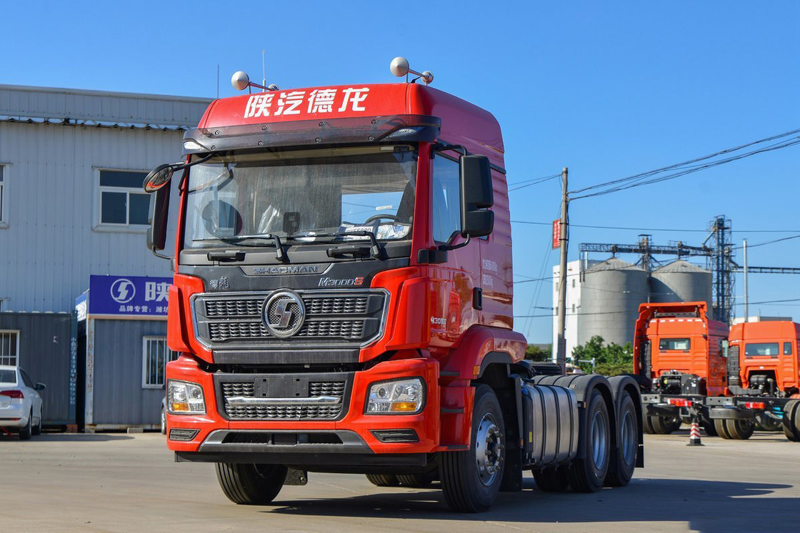 High Roof Deflector Four-Point Suspension Airbag Seat 430HP 6*4 M3000s Shacman Tractor Truck