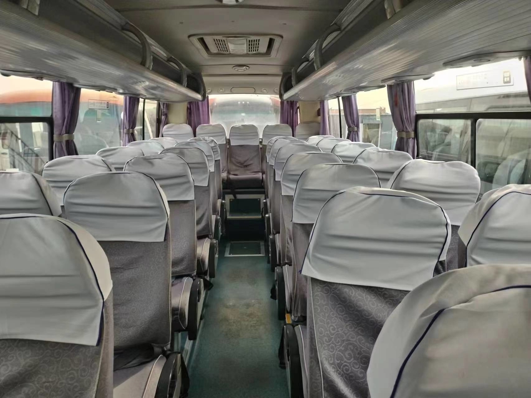 39 Seats YUTONG Bus ZK6888 Used Diesel Bus 2nd Hand Coach Euro III Emission Luggage Rack