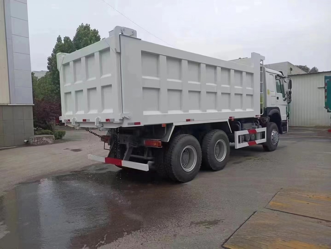 Sinotruk Howo 6x4 Truck Euro 2 Dump Truck Single Sleeper 20-40 Ton Payload Leaf Spring