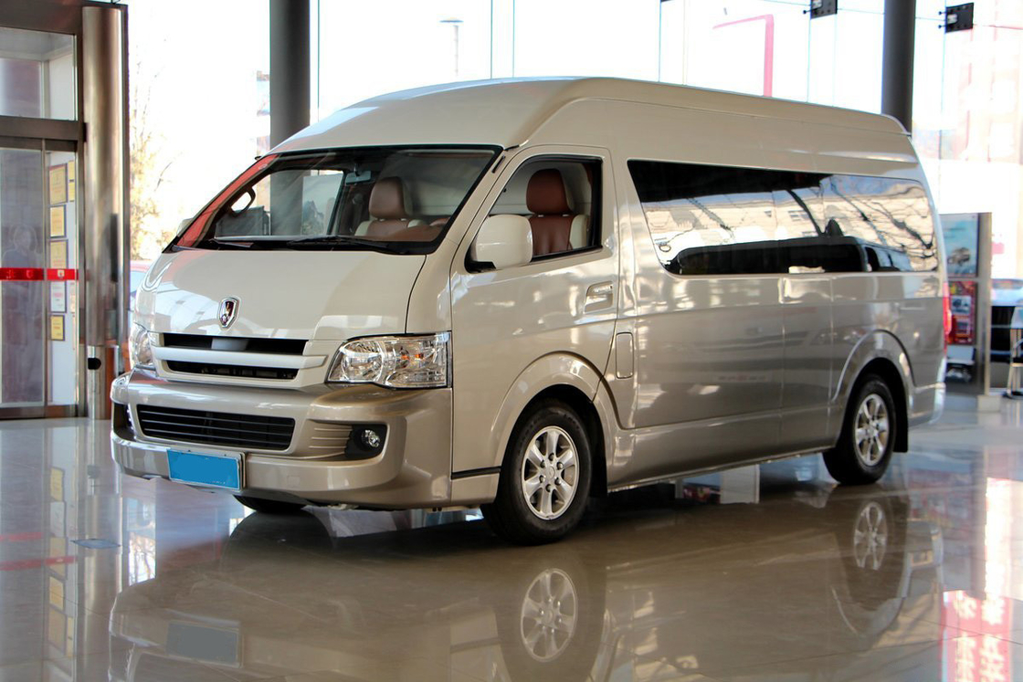 Used Jinbei Hiace L 2020 Luxury Gasoline RWD Manual 5-speed 139HP 2.4L 14-seat Commercial Truck