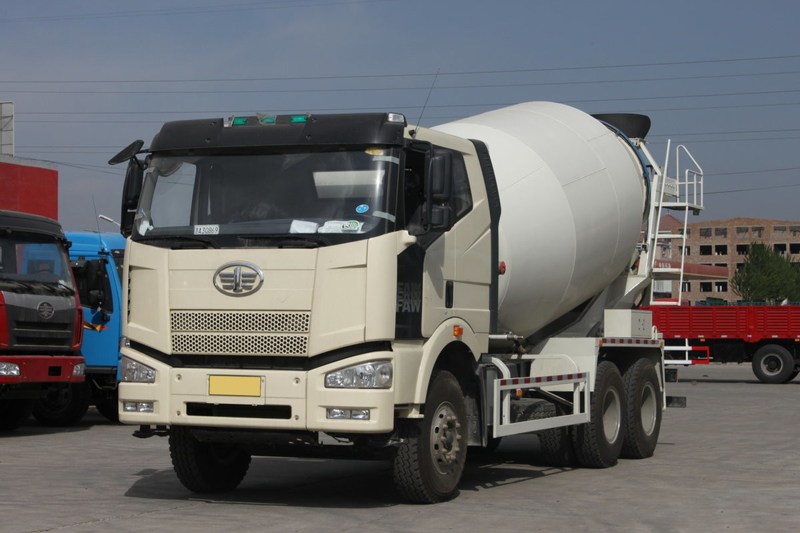 FAW Jiefang Concrete Mixer Truck J6P 350HP 6X4 Flat Top Cab 4.7m3 Tank Automatic Air Conditioning