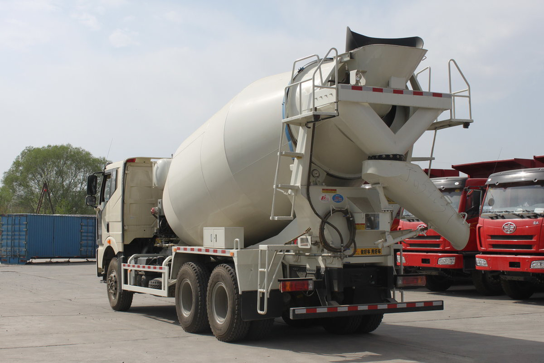 FAW Jiefang Concrete Mixer Truck J6P 350HP 6X4 Flat Top Cab 4.7m3 Tank Automatic Air Conditioning