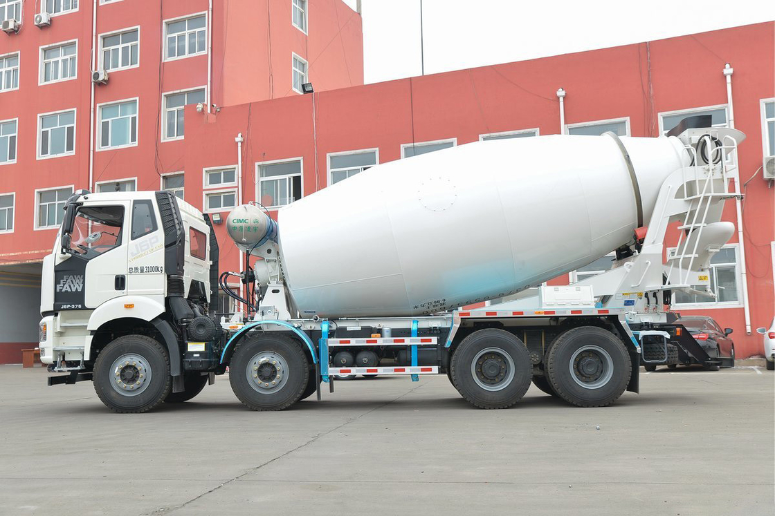 J6P 375HP 8X4 Fully Floating Flat Top Half Displacement 7.86m³ FAW Jiefang Concrete Mixer Truck