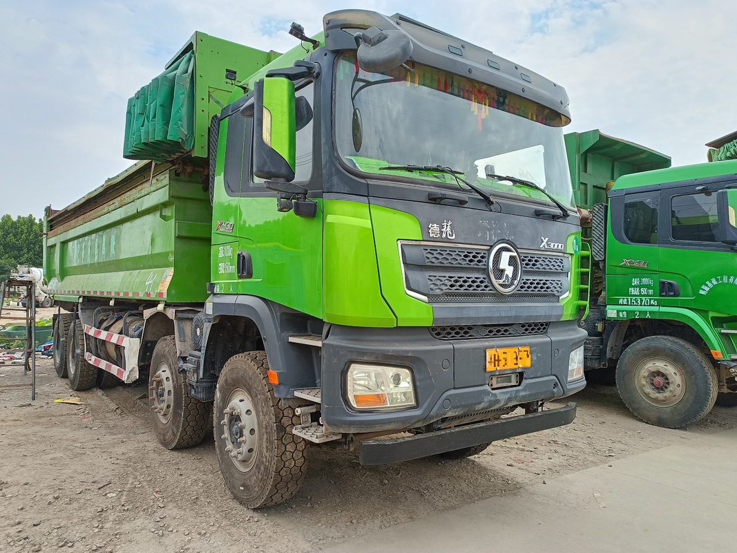 8x4 Tipper Truck Shacman Dump Truck For Sale 2021 Year 30-50 Tons Rocks Sands Transport