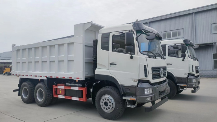 6x4 Dump Truck Loading 20-40 Tons Dongfeng 10 Tires Left Hand Drive Cabin With Sleeper