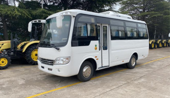 Right Hand Drive Minibus 21 Seater China Coaster Bus Euro 3 Diesel Engine 3000cc Capacity NEW