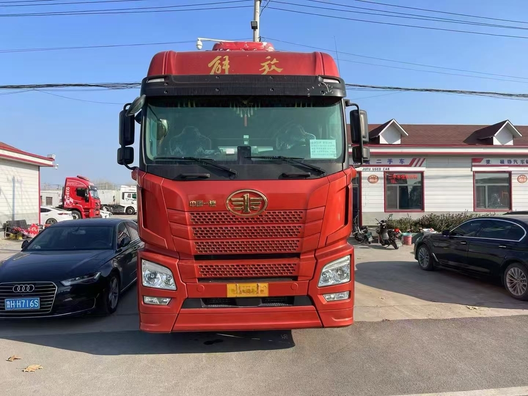 Used Head Trucks With ABS Jiefang Tractor Head JH6 2021 Year 6*4 Drive Mode AT Weichai550hp