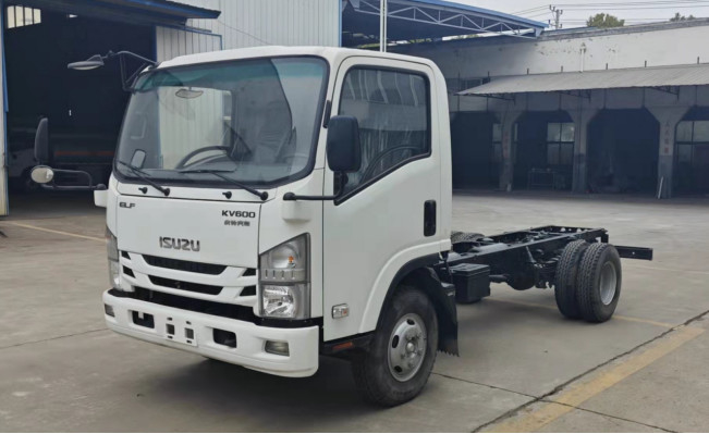 ISUZU Truck Chassis KV100 KV600 700P Model New Truck For Sale Custom Box Right Hand Drive Available