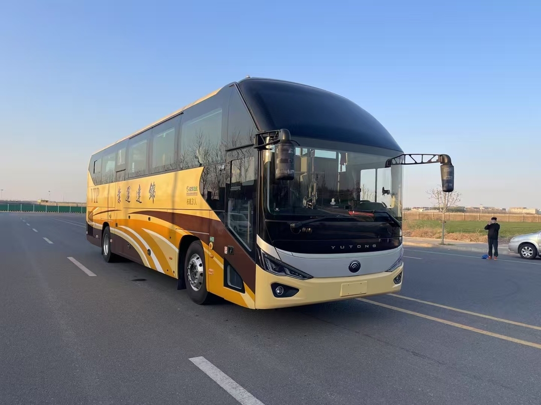 Yutong Bus Luxury 2+1 Yutong Bus 31 Seats ZK6120 Business Seats Airbag Suspension 2023 Year