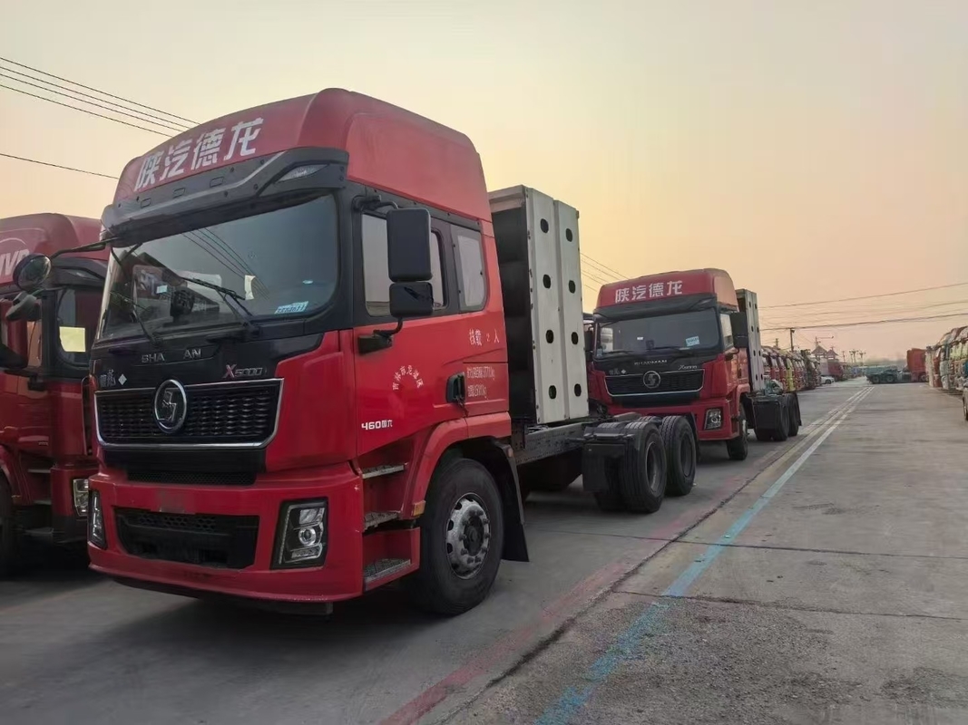 Used Automatic Natrual Gas Tractor Truck X5000 With 10 Wheels Weichai Engine CNG 460hp 2023 Heavy Transport