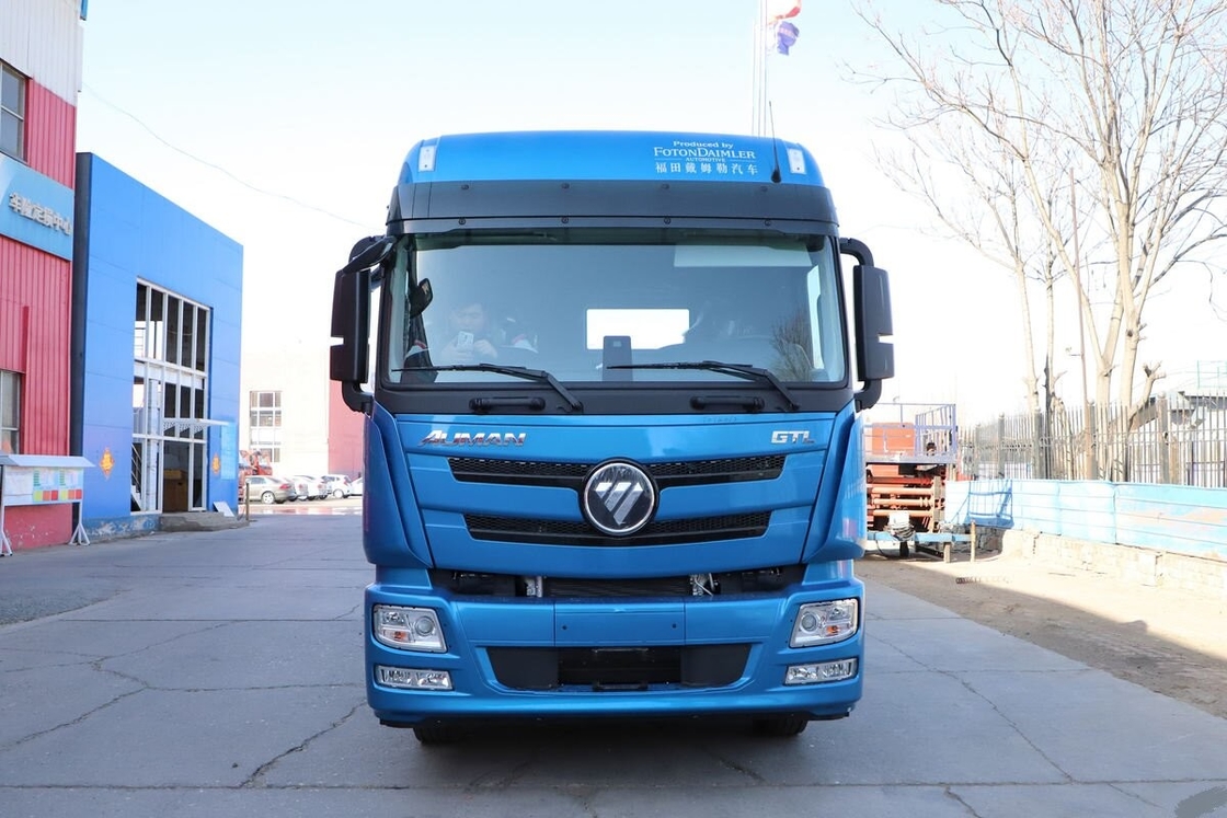Used Auto-Manual Transmission Tractor Head Foton Auman 440hp Cummins Engine Durable In Harsh Environments