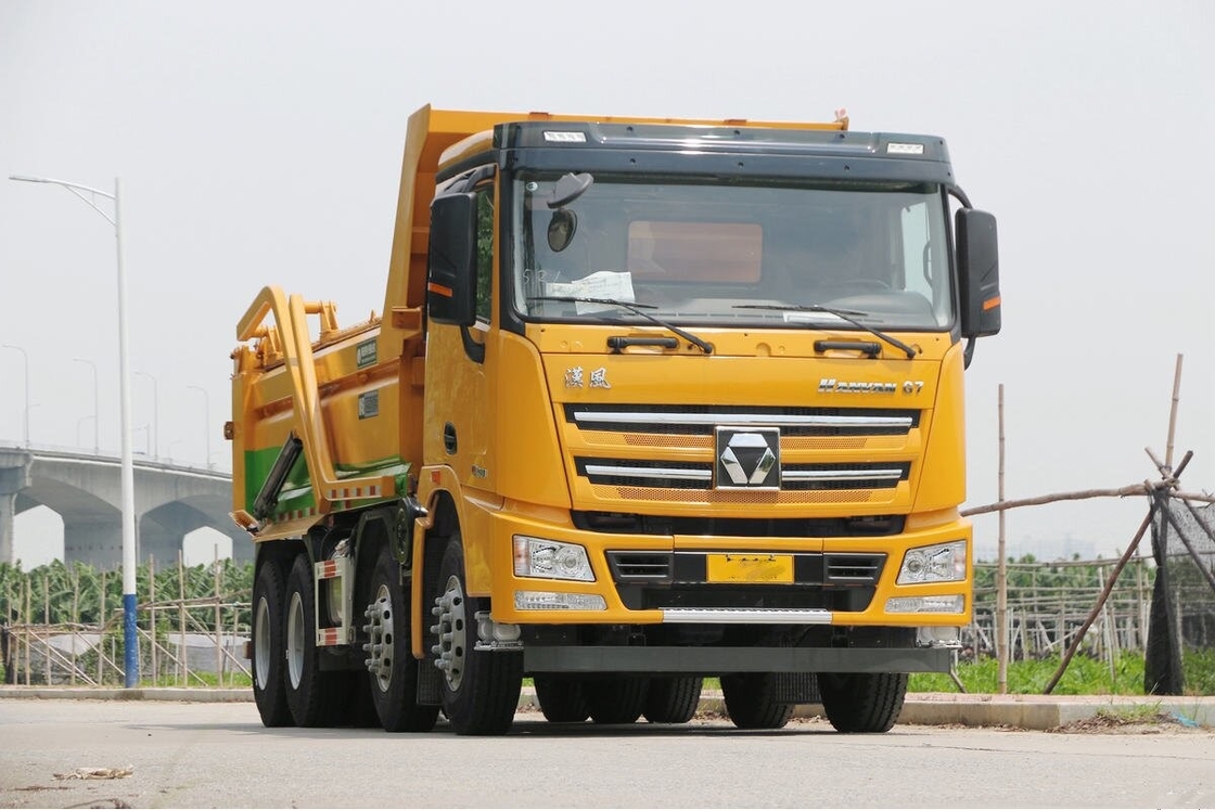 Used Tipper Truck 400hp XCMG G7 8*4 Drive Mode Construction Material Transport Tipper