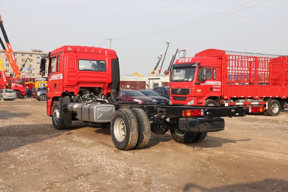 Used Fence Cargo Truck Chassis Shacman L5000 4×2 DRIVE MODE 240hp 6.8m Long Stake EURO 6 Truck