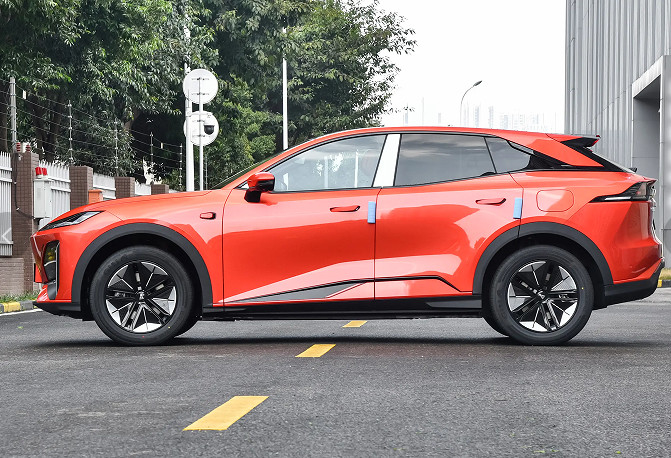 Range-Extended Electric Vehicle Shenlan S07 Year 2025 Intelligent Driving System 4 Seats 215KM Battery Life