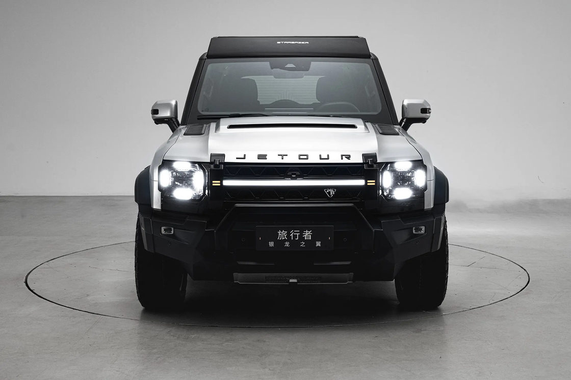 Chinese SUV Low Mileage Silver Dragon Wing SUV Automatic Transmission 2024 year Family And Commercial Use