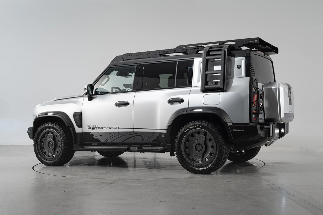 Chinese SUV Low Mileage Silver Dragon Wing SUV Automatic Transmission 2024 year Family And Commercial Use