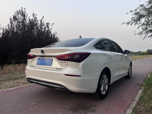Affordable Used Changan Eado 1.6L Automatic SUV 2019 Eado GDI Sedan for Africa & Middle East