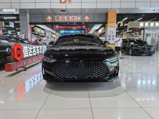 Affordable BYD Han DM 2024 DM-i Honor Edition 121km Premium Edition Edition Family Suv And Reliable Budget Suv For Export