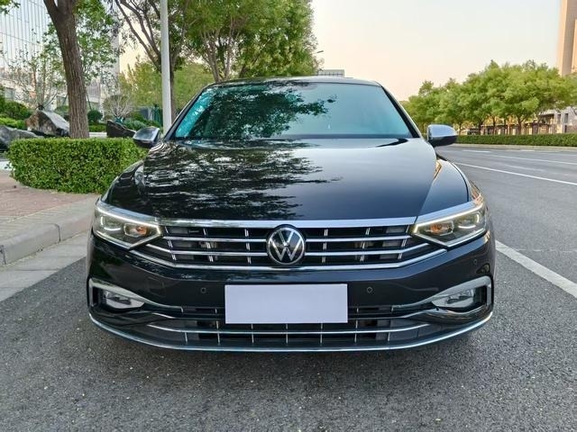 Affordable Used 2021 Magotan 330TSI DSG 30th Anniversary Edition for family use