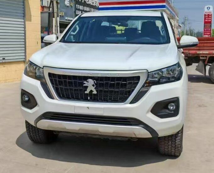 Affordable New Peugeot Pickup Diesel 4WD Volante a la izquierda Euro 5 Doble Cabina For Export