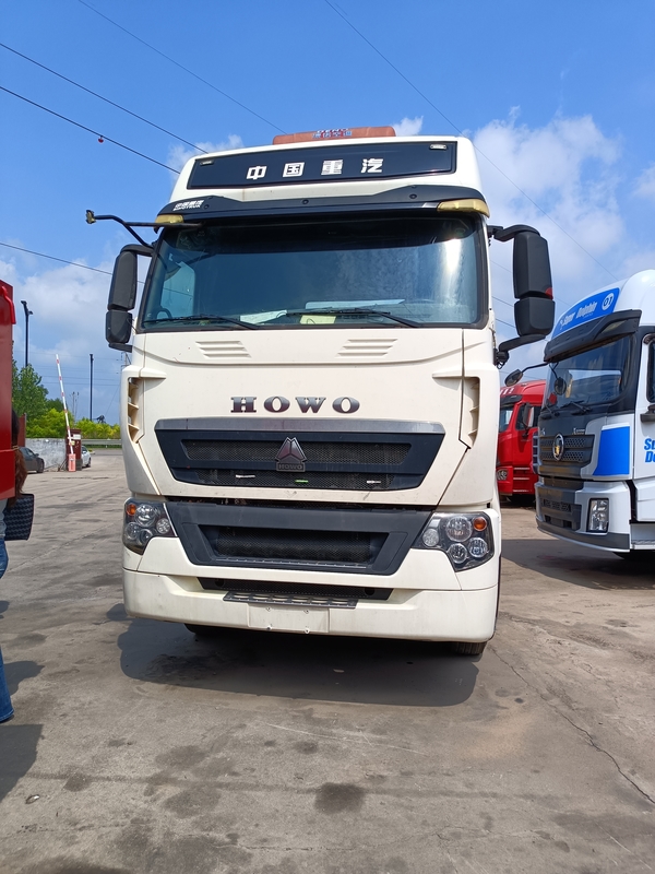 Used Tractor Truck Head For Sale HOWO T7H 6*4 Drive Mode  440hp  Best Chinese Tractor Truck Brands