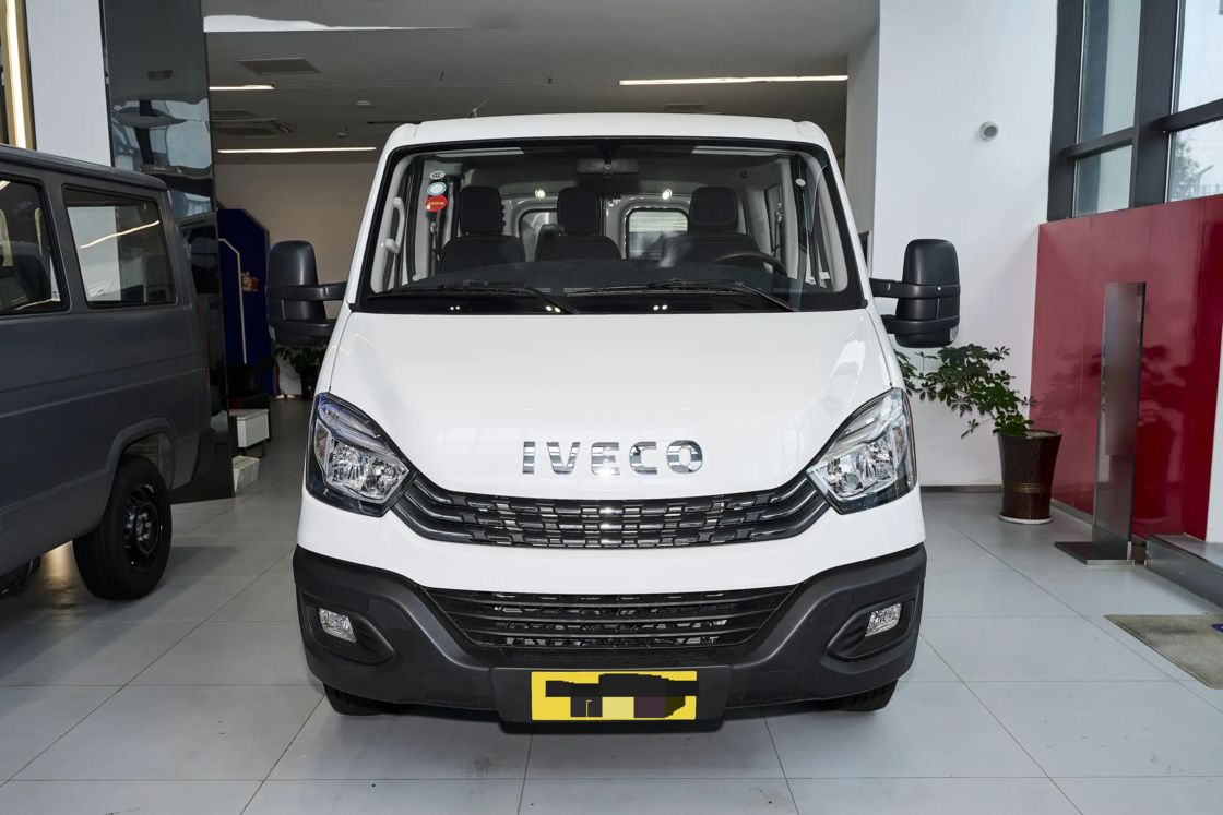 Affordable New Ocean minivan 2024 2.0T Diesel 146 hp Euro 6 Family Minivan for Export