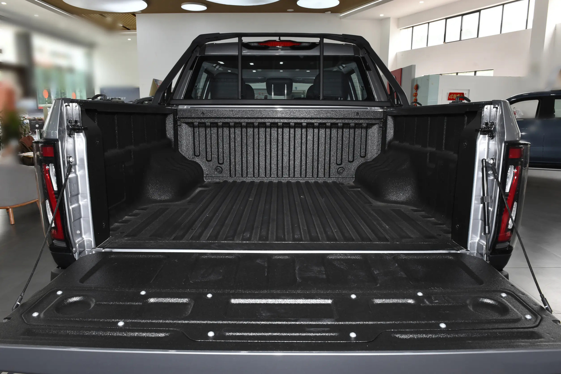 Budget-Friendly Dongfeng Z9 Pickup 2025 2.3T 6MT Diesel 2WD Euro 6 190hp Perfect for Export & Family Trips